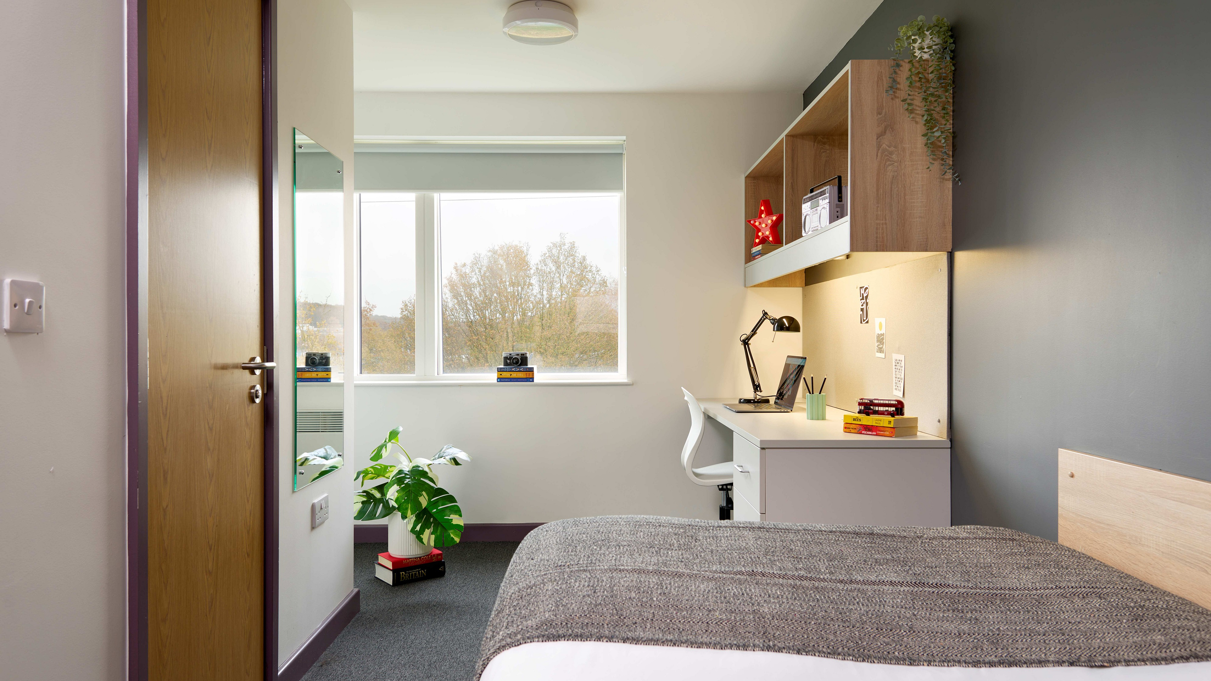 WSM_Silver Ensuite