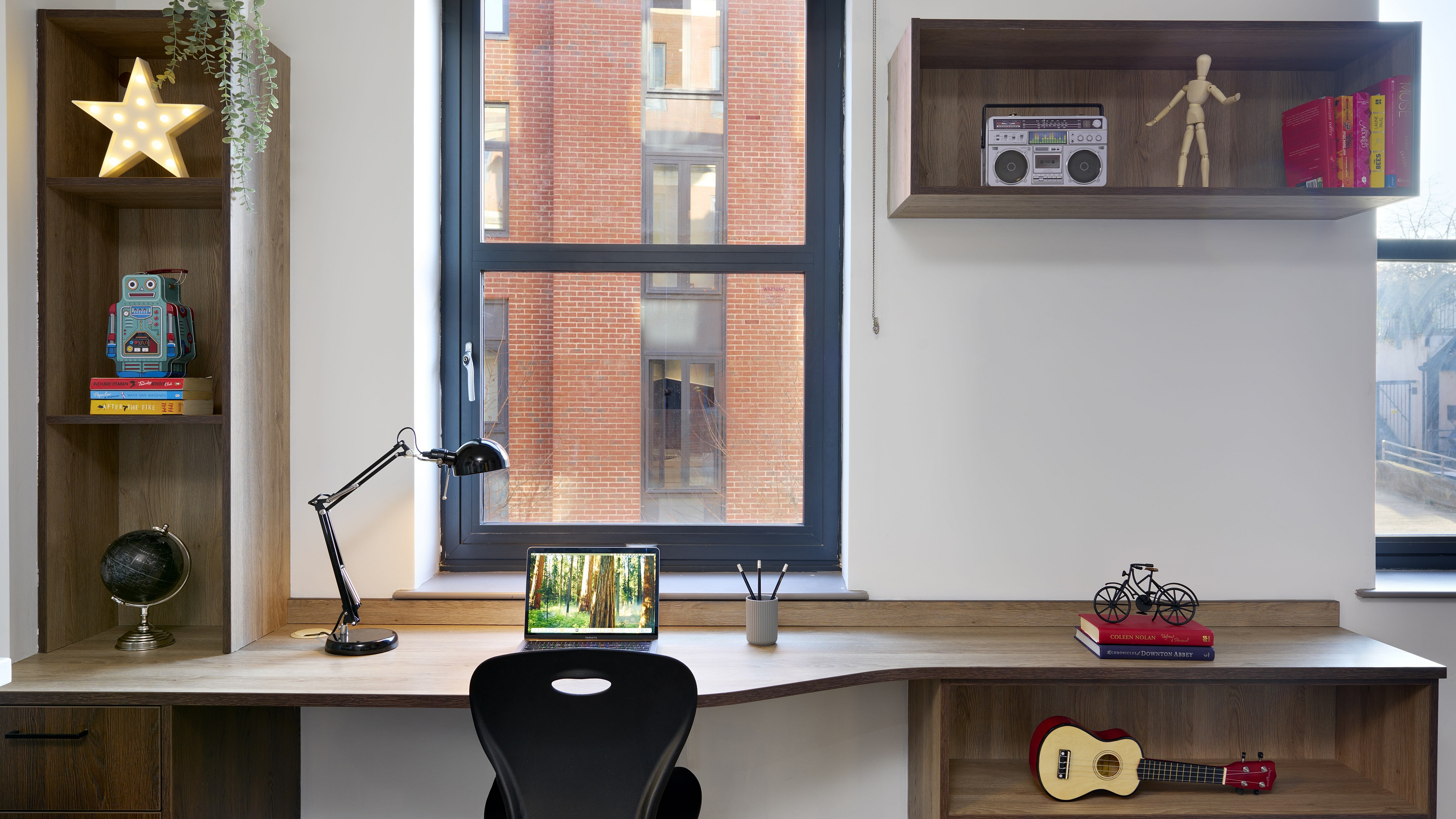 Reading_Platinum Apartment