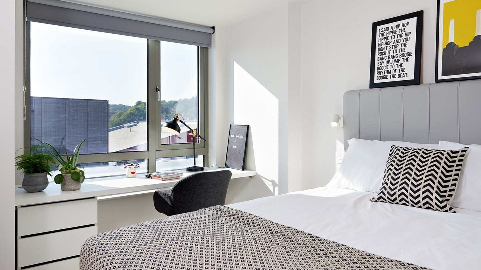 Horn Ensuite