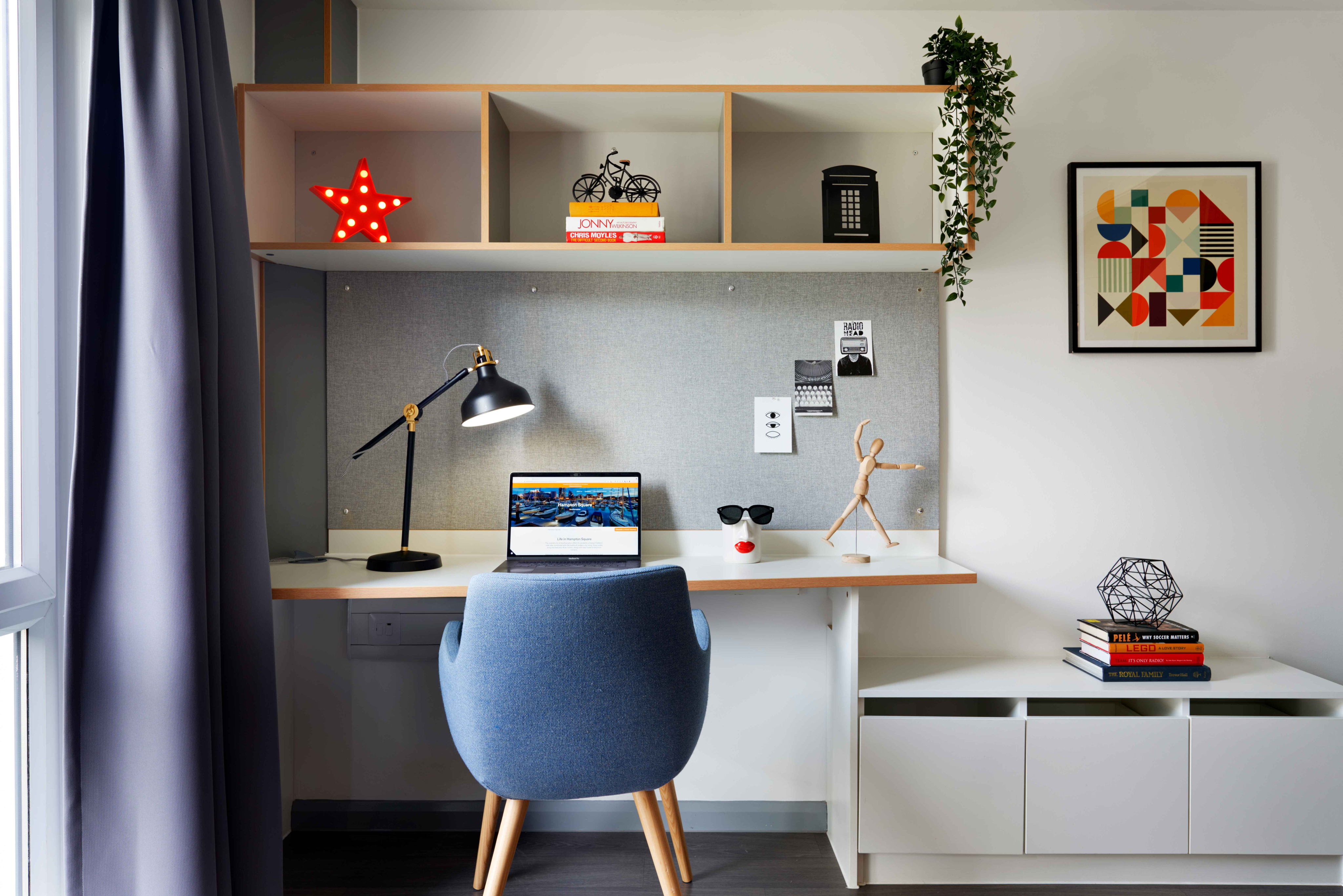 2611_0165_HAMPTON_SQ_Premium-Studio