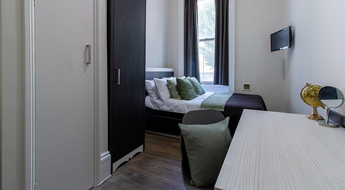 Silver Room