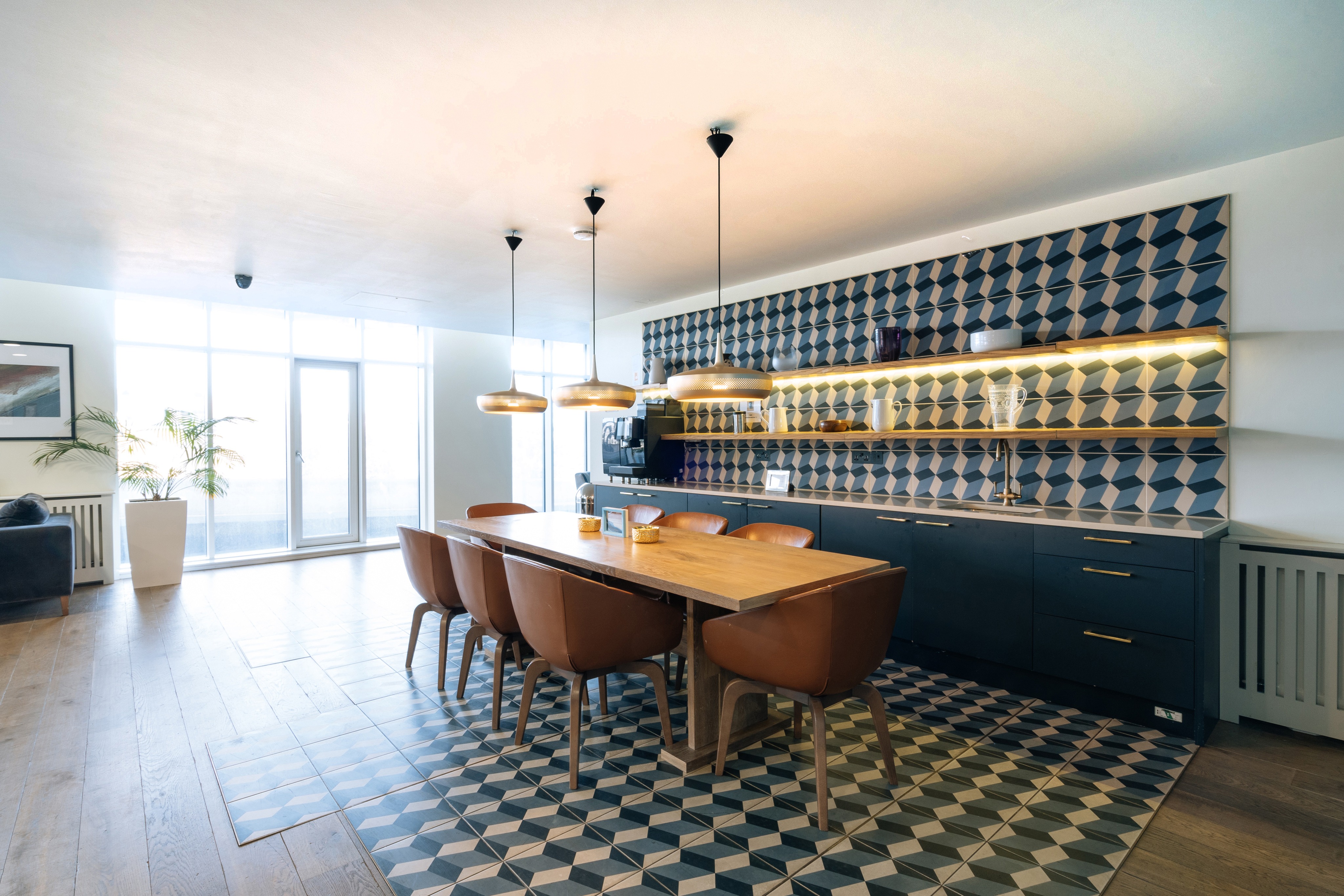 Bradstowe House London Apartments In Harrow, HI