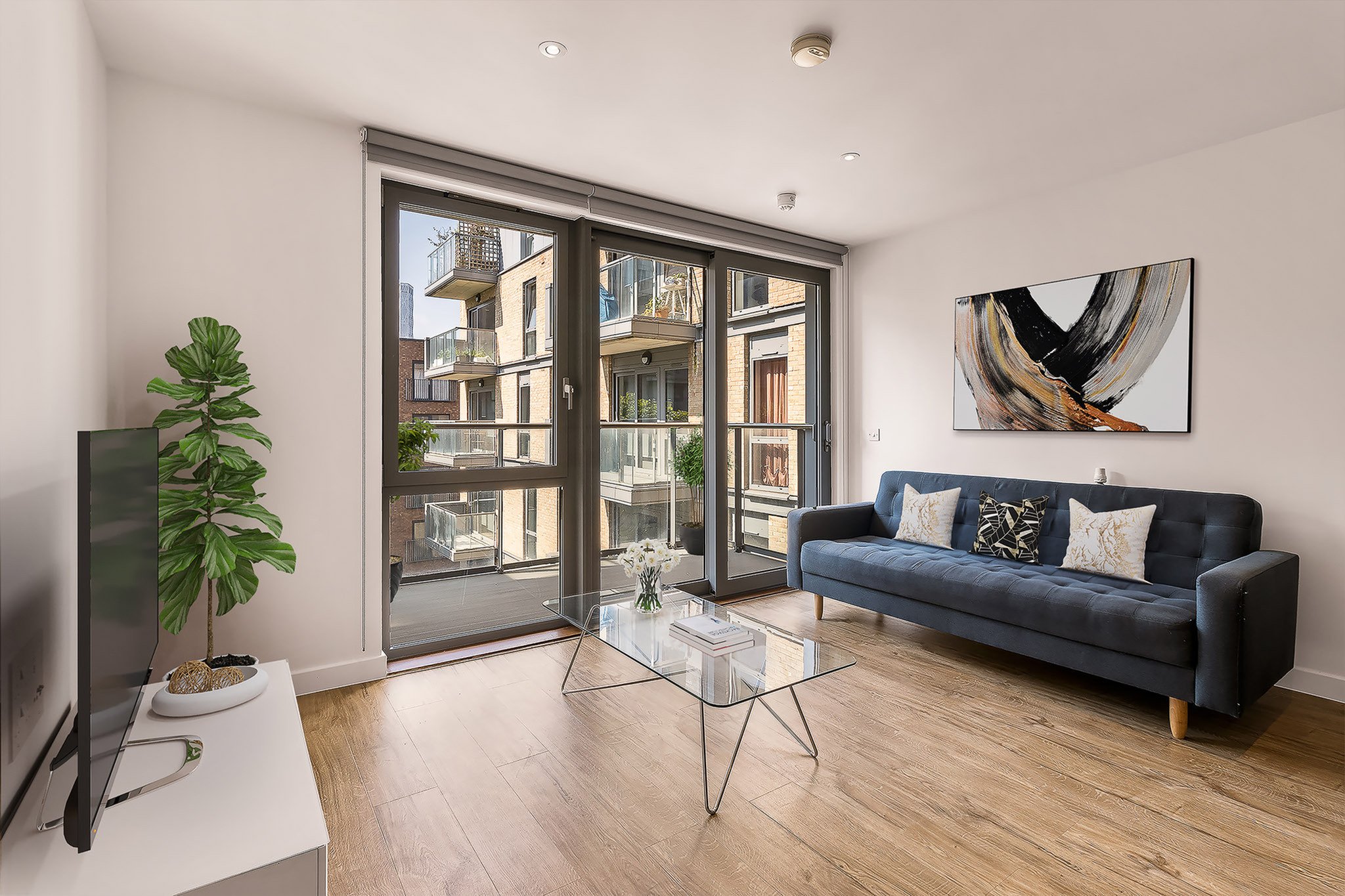 1 Bedroom - Image 1 of 1